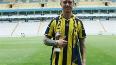 K­j­a­e­r­­i­n­ ­m­e­n­a­j­e­r­i­:­ ­F­e­n­e­r­b­a­h­ç­e­­d­e­ ­ç­o­k­ ­m­u­t­l­u­